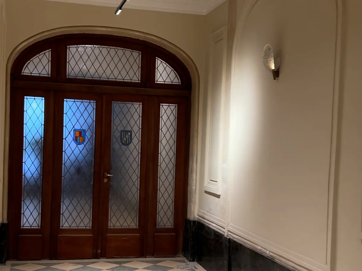 Hall de edificio histórico — obra de Pintura Express en Buenos Aires